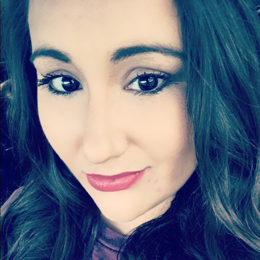 Meet your Posher, Jessica